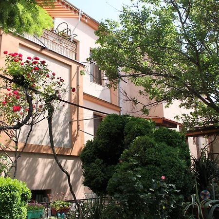 Orange House In The Old Town Plovdiv 호텔 외부 사진