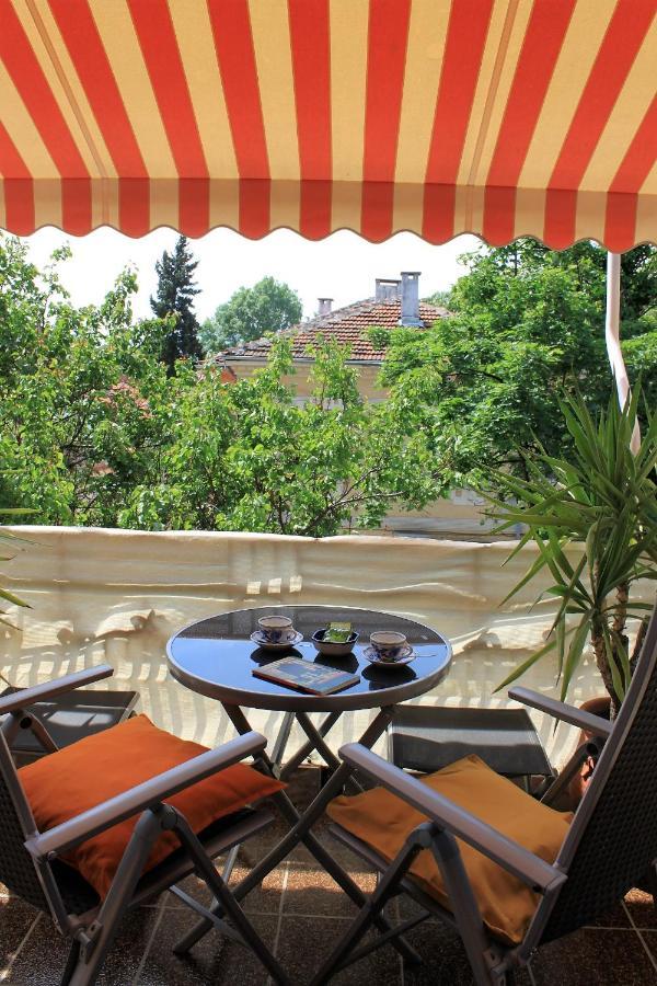 Orange House In The Old Town Plovdiv 호텔 외부 사진