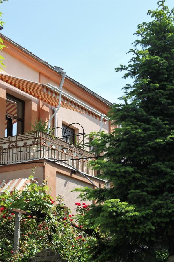 Orange House In The Old Town Plovdiv 호텔 외부 사진